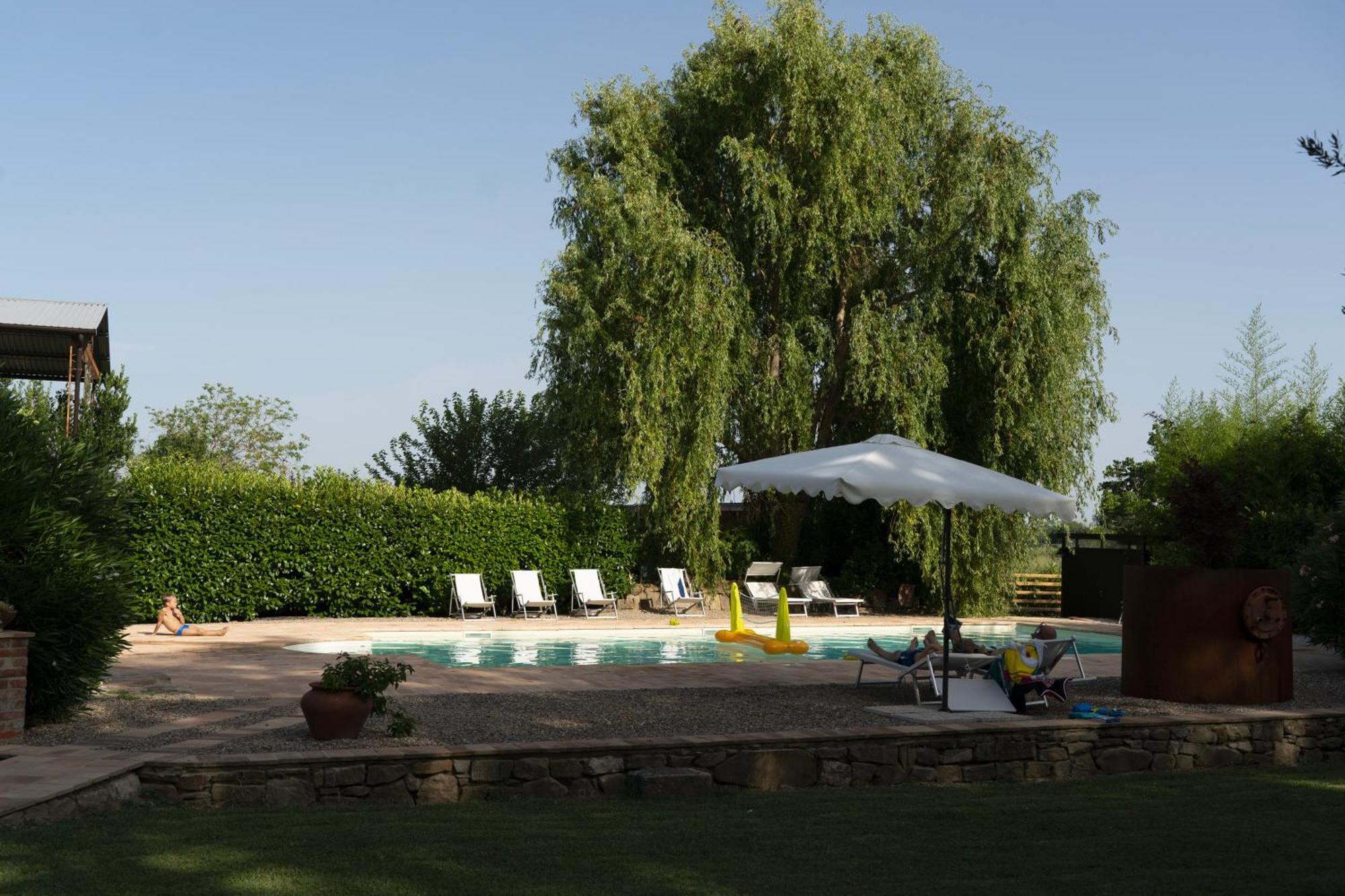 Agriturismo Brocca Tuoro sul Trasimeno Luaran gambar